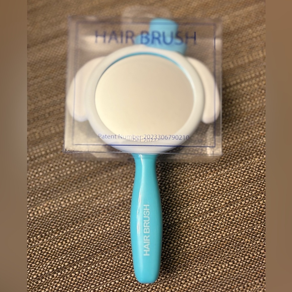 ‘Cinnamoroll’ Blue Hair Brush with Mirror